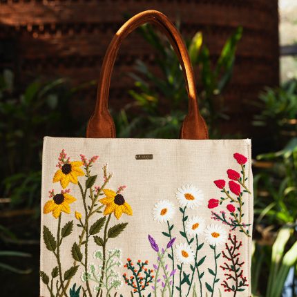 Hand bag
