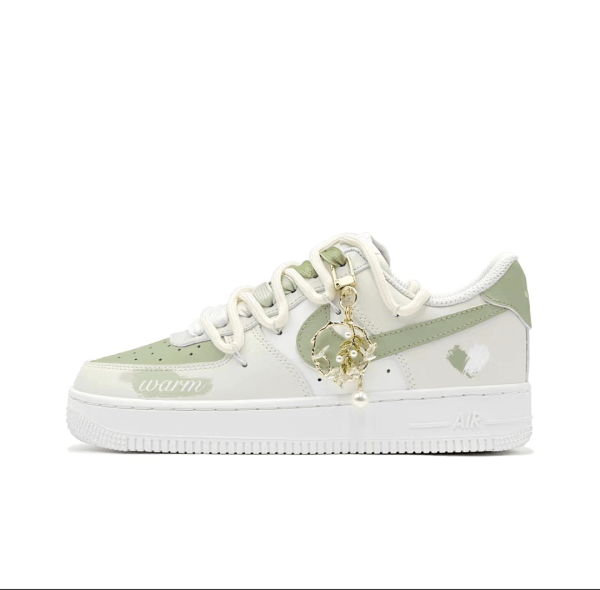 Nike Air Force 1 Low