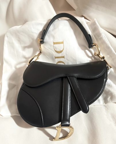 點擊看全螢幕 Saddle Bag With Strap photo review