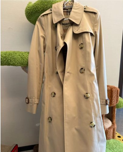 Faceți clic pentru a vizualiza ecranul complet Mid-length Kensington Heritage Trench Coat photo review