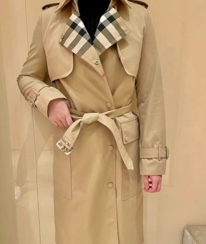 Faceți clic pentru a vizualiza ecranul complet Long Check Collar Gabardine Trench Coat photo review
