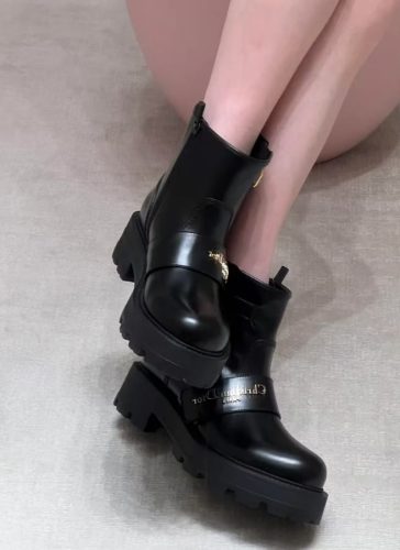 D-Quest Ankle Boot photo review