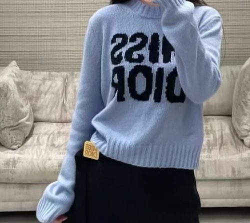 Sweater photo review