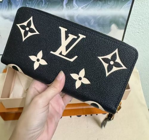 Zippy Wallet photo review