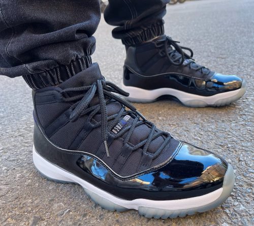 Air Jordan 11 Retro 'Space Jam' 2016 photo review