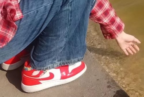 Air Jordan 1 Mid SE Barcelona Sweater photo review