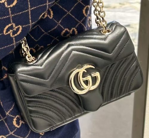 クリックすると全画面で表示されます GG Marmont Small Shoulder Bag photo review
